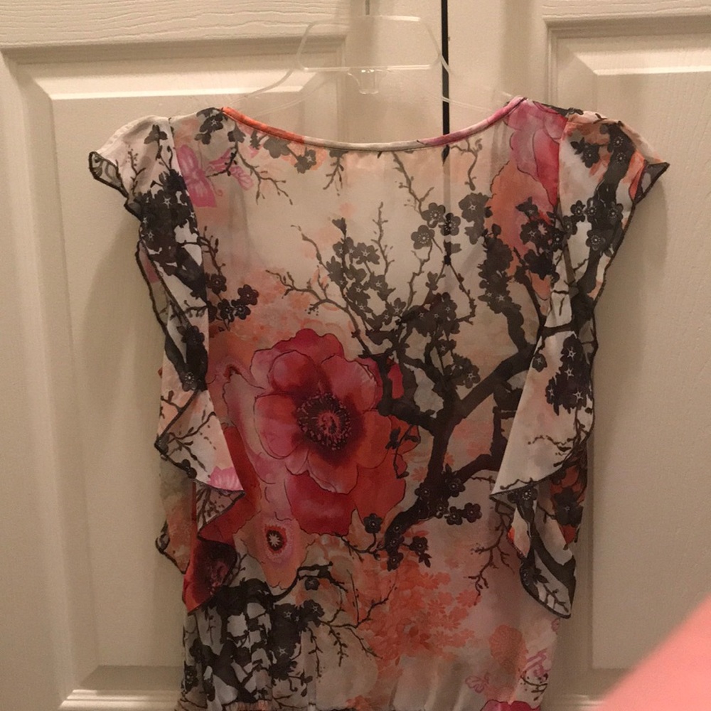 Floral/Tree Patterned Top - Picture 2 of 4